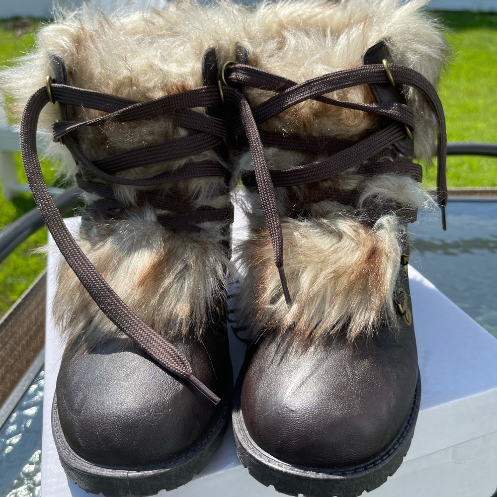 Brown Stratton Boots by Wanted